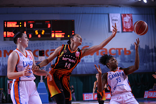 UMMC defeat Samara in the first quarterfinal game