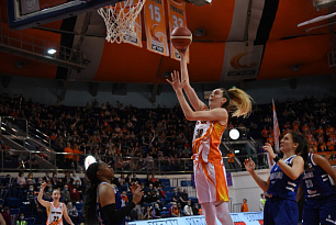 UMMC opened the score in the Russian Premier-league final series 