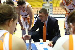 Two home wins by UMMC junior players