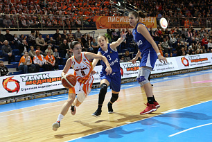 UMMC warmed-up before the EuroLeague