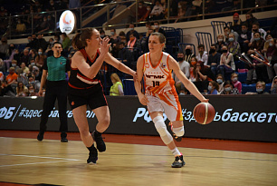 UMMC shut out the rival to finish the Quarter-Finals 